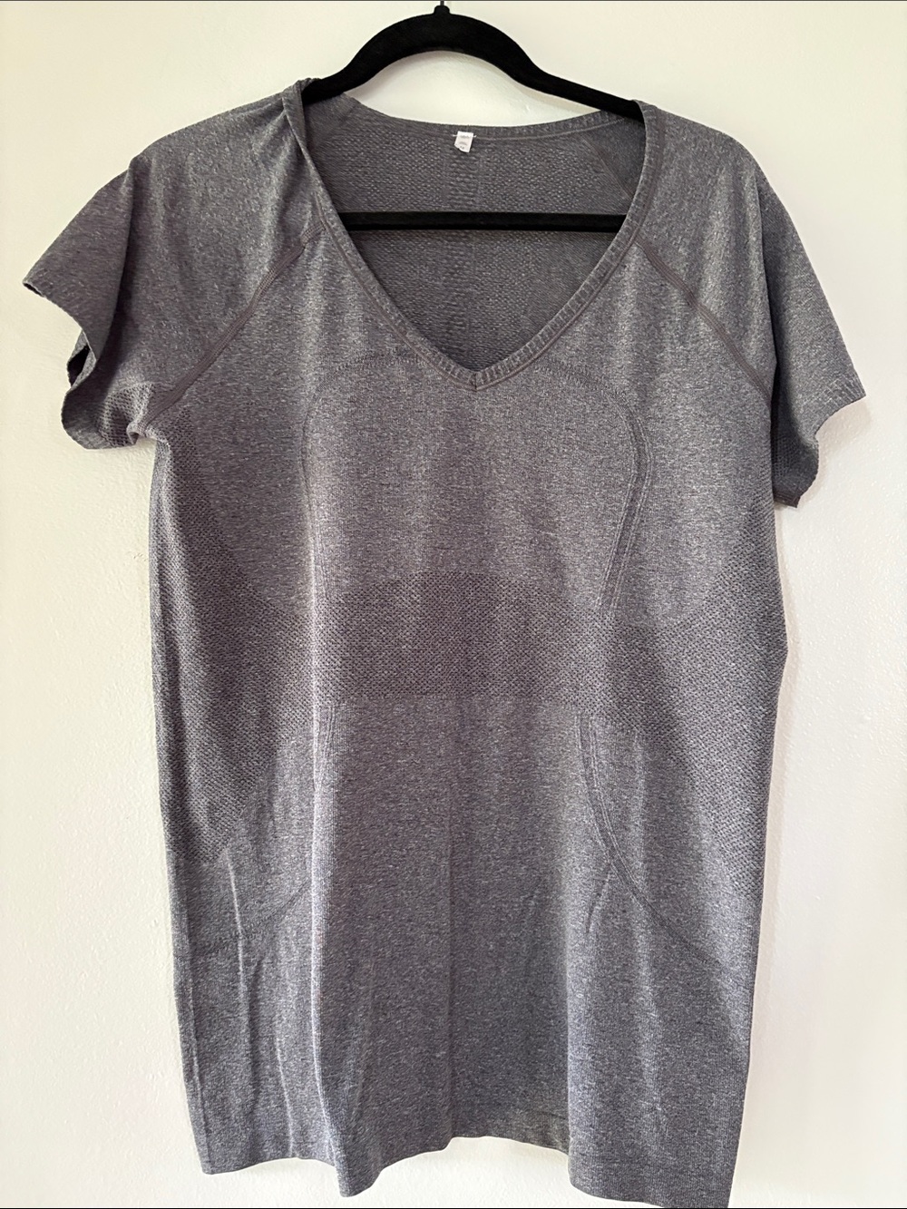 lululemon athletica Run Swiftly V-Neck Short Sleeve Tee
